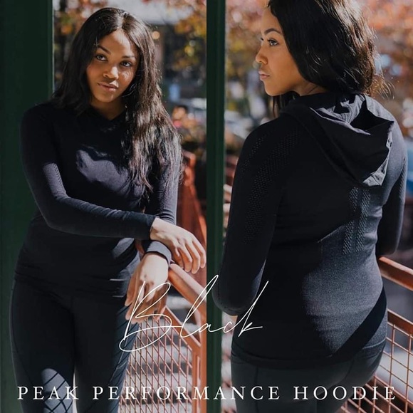 ZYIA Jackets & Blazers - 🌙Zyia Black Performance Hoodie. Size medium. Fits true to size. EUC.